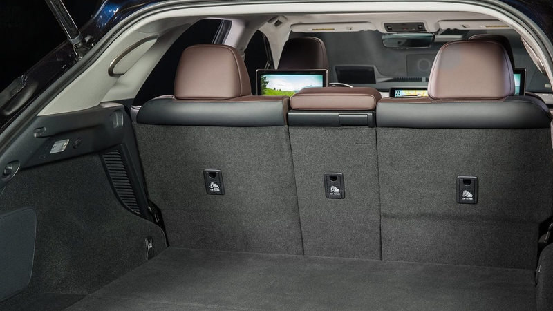 Illustration for article titled Lexus To Introduce Solitary Confinement At Tokyo Motor Show: Report